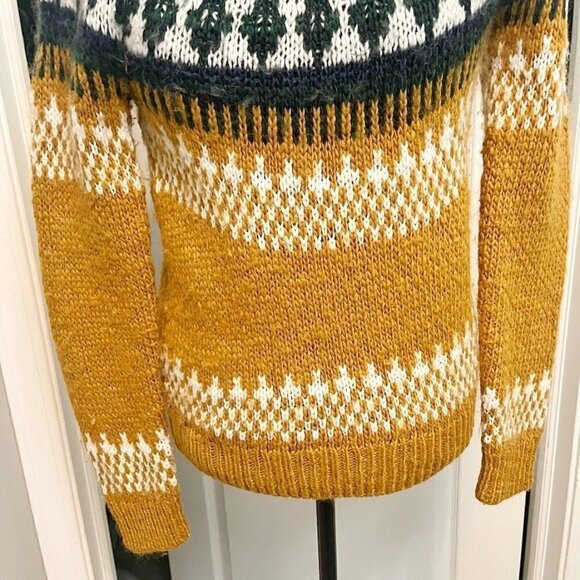 Lucky Brand Fair Isle Nordic Wool Crew Neck Pullover Knit Winter Sweater - Picture 4 of 9